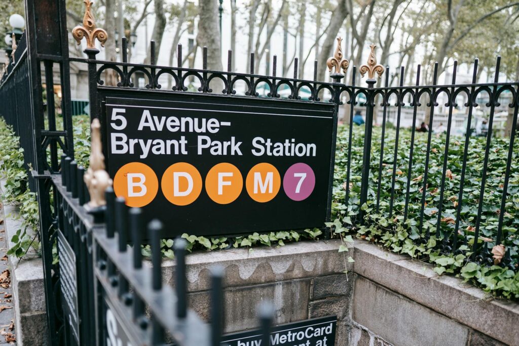 Illustration of New York City Itinerary 5 Days: The Ultimate First-Timer's Essential Guide