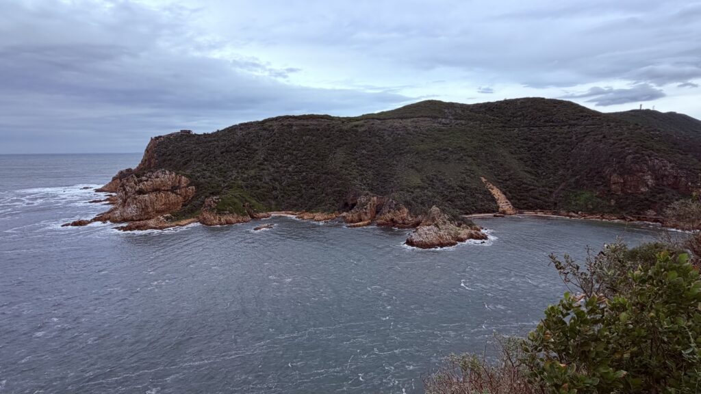 The Western Head and the mouth of the Knysna lagoon, seen from the viewpoint on the Eastern Head